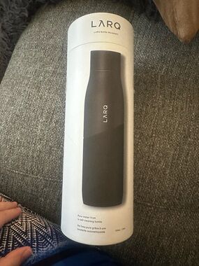 LARQ Bottle Movement 24oz Black UV-C Light Self Cleaning Purifying Water Bottle
